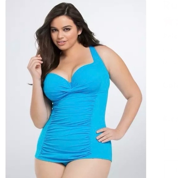 NEW Torrid Ruched swim Tankini Top Size 2X‎ blue Push-Up Bra fit Tummy control